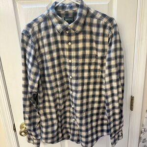 American Eagle Outfitters Navy and Cream Flannel Plaid Shirt